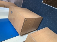 8 x under desk drawer units photo - Set-Exchange.co.uk